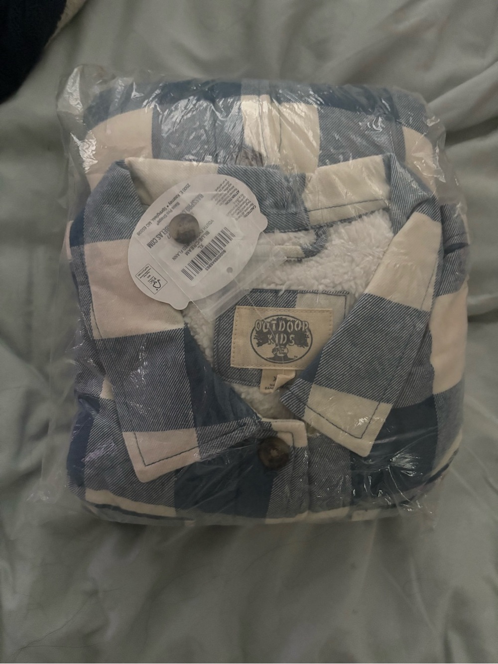 Boys size XL Bass Pro Shop Flannel Hoodie